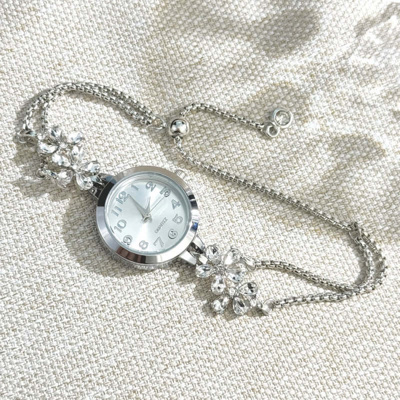 Elegant Sparkling Leaf Bracelet Watch