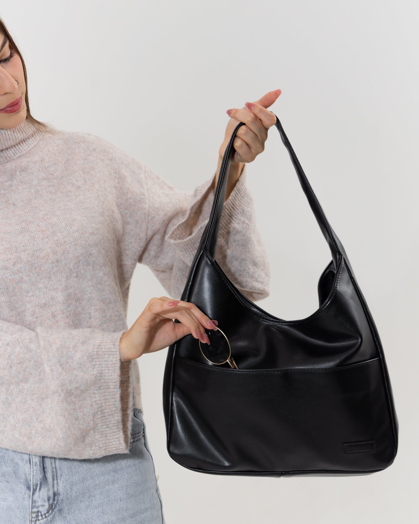 Chic Everyday Shoulder Bag